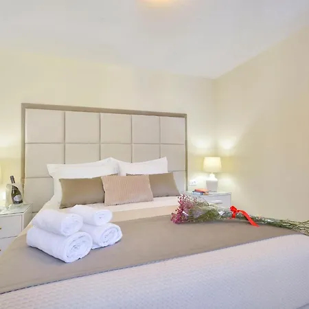 Fk Liston Apartament *
